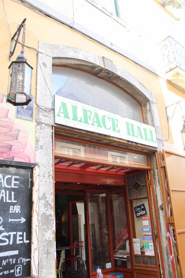Alface Hall Hostel & Bar Лісабон Екстер'єр фото